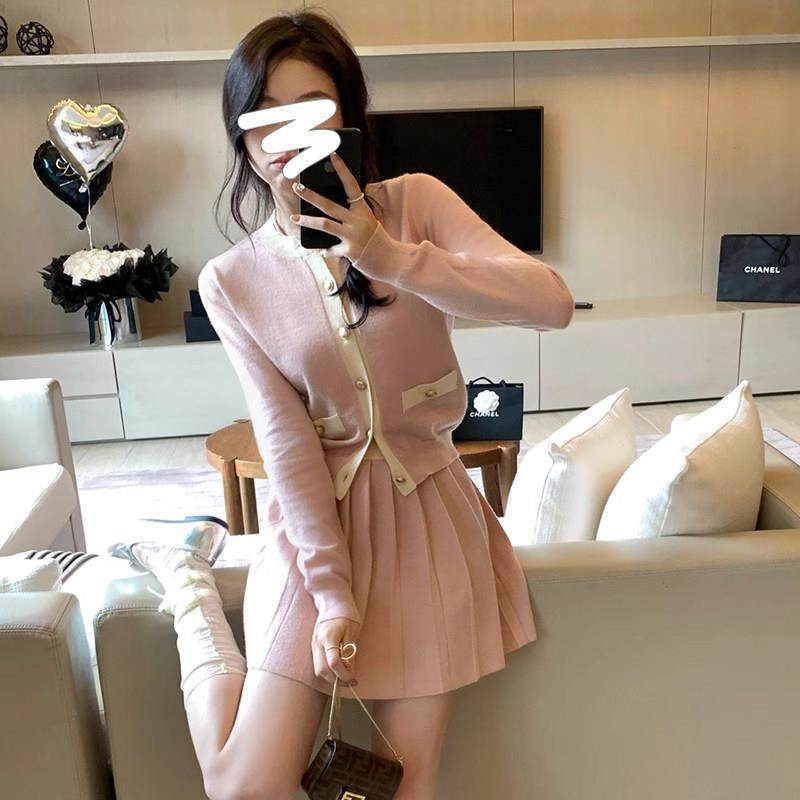 韩国2025秋新款减龄针织开衫套装裙女小香风气质百褶裙毛衣两件套,女装/女士精品,时尚套装,淘宝优惠券,粉丝福利购,淘宝优惠卷