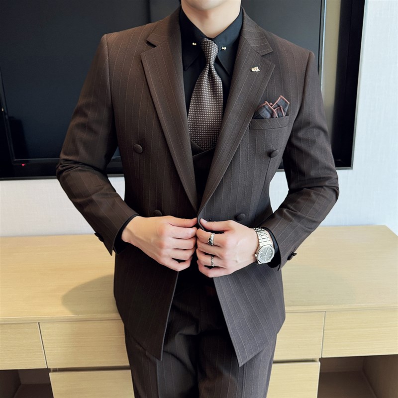 高端双排扣条纹西装套装男高级感新郎结婚韩版修身商务西服三件套