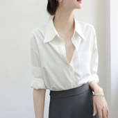 宽松休闲长袖 侧开叉尖领白色衬衫 上衣质感衬衣女 街拍显气质 TRR