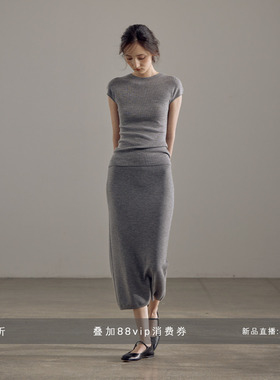 commuse memory『遁光』简约纯色圆领短袖修身显瘦百搭T恤上衣