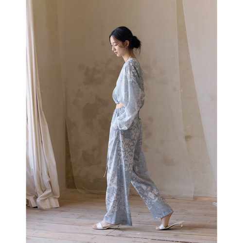 commusememory罩衫+长裤套装