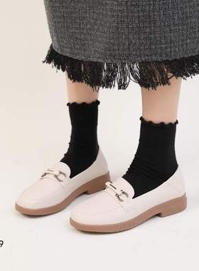 浦发低跟软底女鞋2024春新款小皮鞋19009软皮一字金色扣轻便单鞋