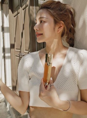 许路儿lurehsu正品代购R221300正反两穿澎袖v领舒适针织短袖上衣