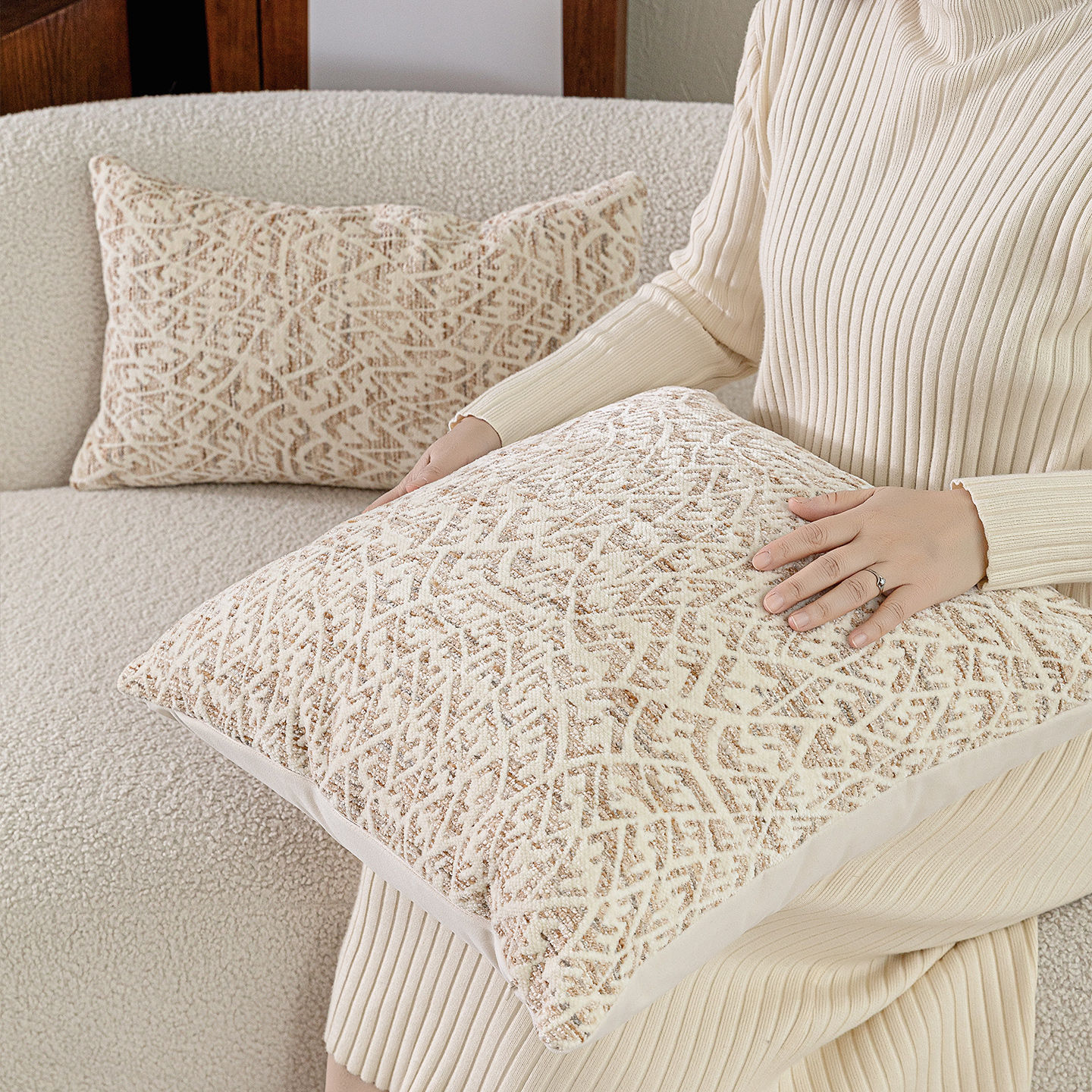 高端雪尼尔提花沙发抱枕抽象几何图案中古风客厅卧室软装装饰靠垫