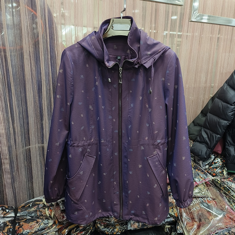 正品妃诗雅6327中年妈妈风衣