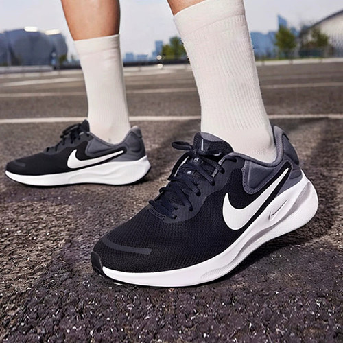 Nike耐克运动鞋男跑步鞋