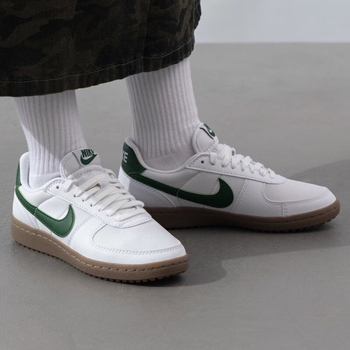 Nike耐克女鞋复古休闲运动鞋