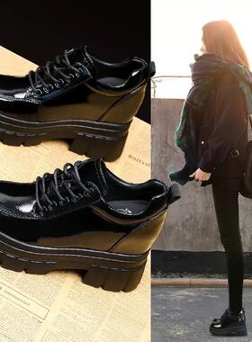 香港内增高小皮鞋女鞋2024新款秋季松糕厚底乐福鞋显脚小单鞋10cm