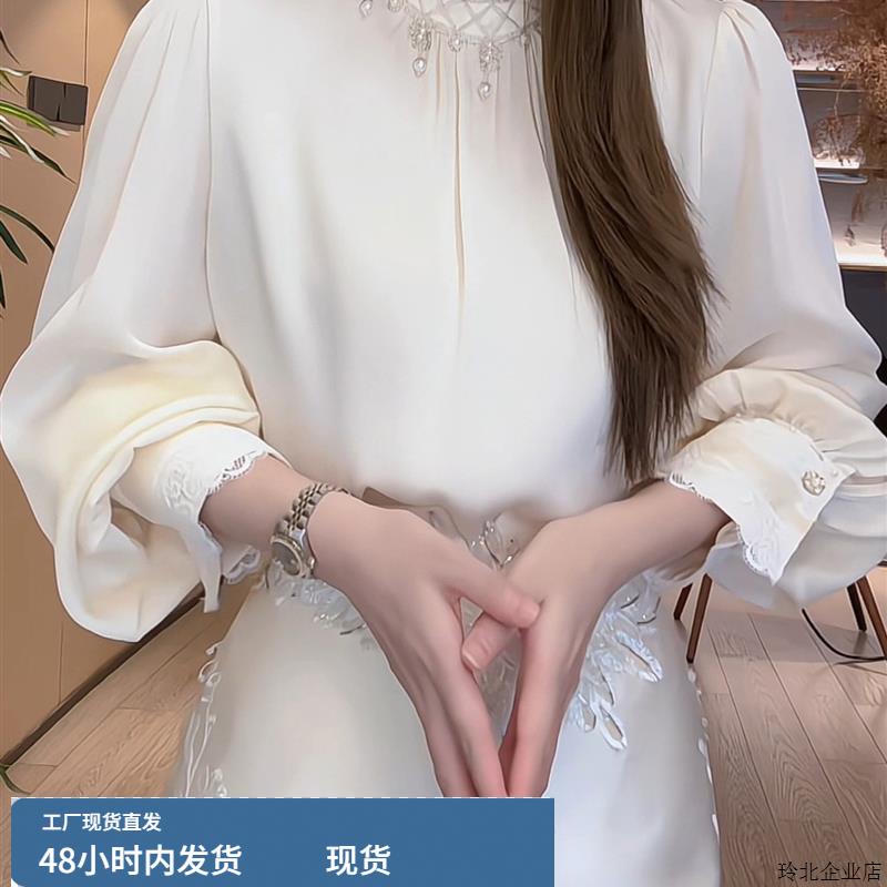 淑女风白色灯笼袖钉珠小衫女2025秋季新款大码时尚显瘦气质感上衣