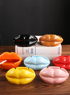 欧式客厅嘴唇陶瓷烟灰缸家居装饰品地摊套圈摆件北欧风格收纳烟缸