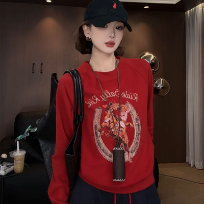 品牌高级氛围感今年流行内搭长袖