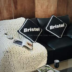 潮牌Bristol沙发抱枕荷兰绒靠枕可拆洗车载靠背家用客厅卧室靠垫