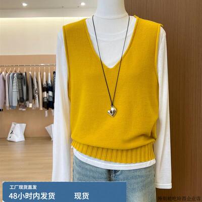 欧货高级感超好看黄色v领针织毛衣马甲女秋冬季叠穿外搭背心上衣