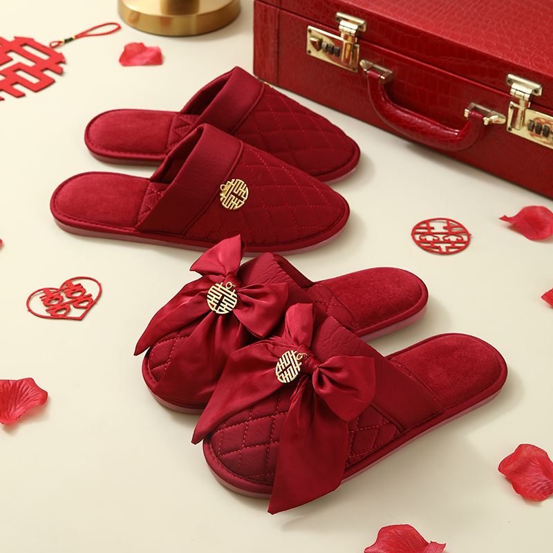 高级感冬季结婚拖鞋喜庆红色一对轻奢情侣婚礼陪嫁新郎新娘棉拖鞋