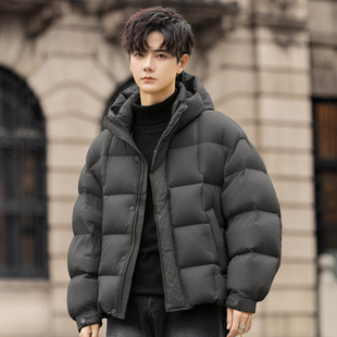 高充绒量羽绒服男士2025新款短款连帽面包服保暖外套防寒青少年潮