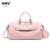 Светло -розовая версия фитнеса (модель ношения модели)