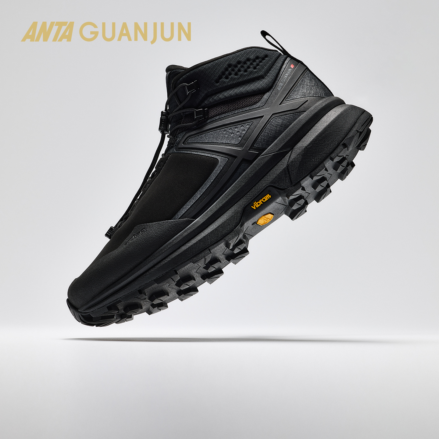 安踏冠军开山3Mid长绒户外鞋