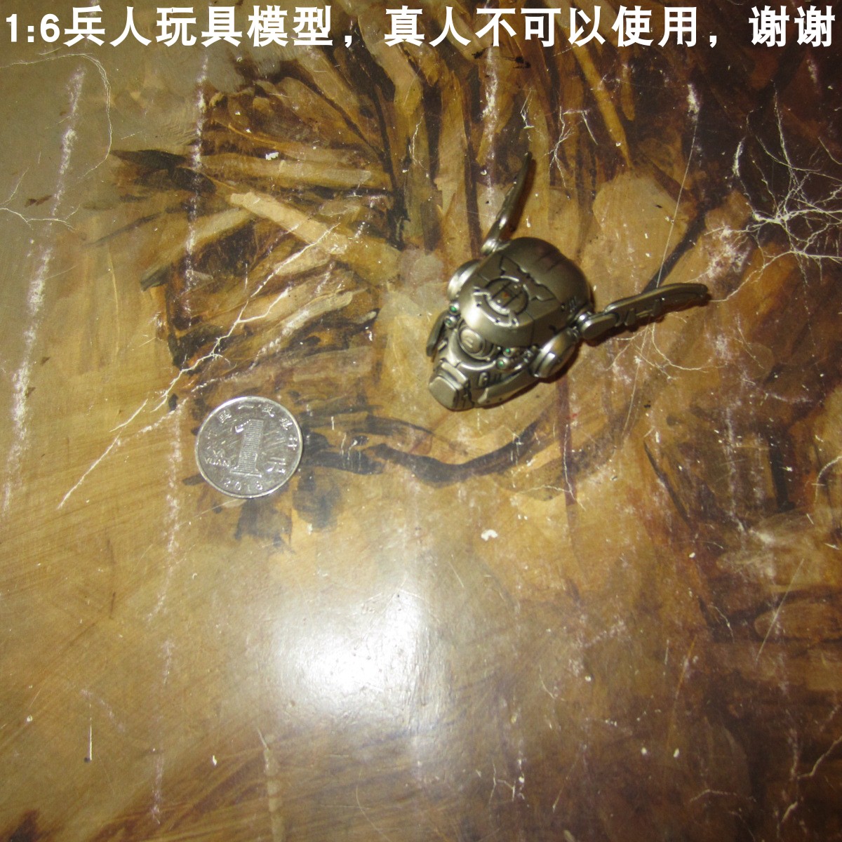 hottoys核战记1/6兔子头兵人
