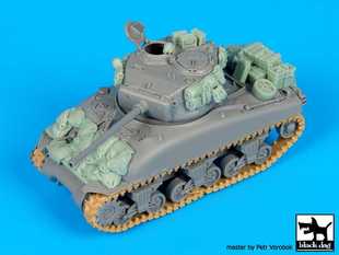 1/72 树脂补品 原膜翻模 美军谢尔曼M4A1沙袋护甲。型号：B01