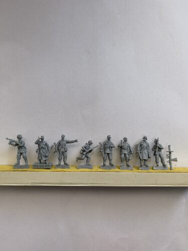 1/72  二战德军B组8人