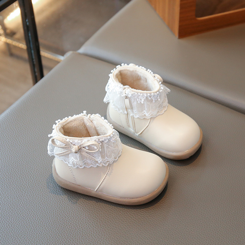 女宝宝冬季学步鞋软底公主皮靴