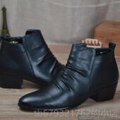 高档男士 伦韩版 潮流皮靴英皮风尖头短靴内增高中筒男子马靴丁靴高