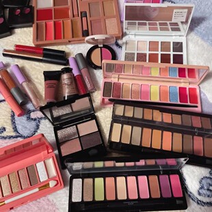 彩妆套装正品日本美妆福袋盒口红眼影盘滋润学生党随机3个盲盒