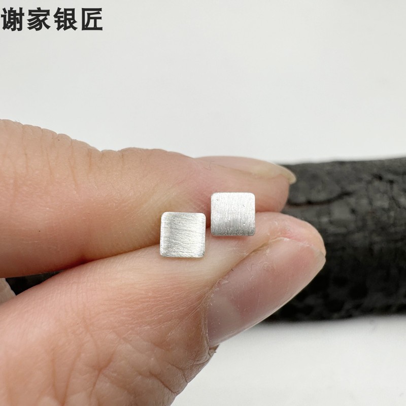 999纯银方块银耳钉女足银耳饰