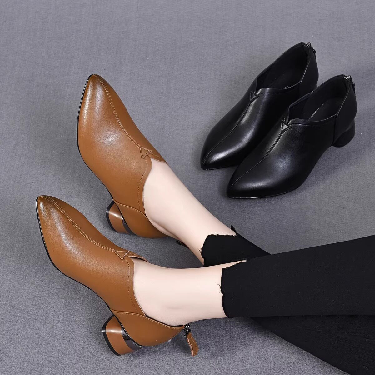 真皮粗跟单鞋女2023春秋新款深口尖头皮鞋软皮黑色工作鞋非凡女鞋