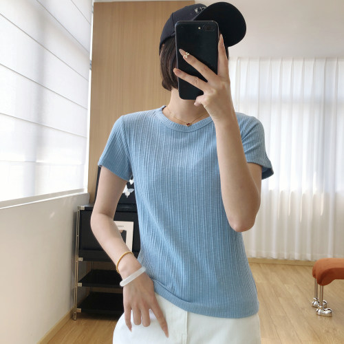 韩系竖坑条显瘦正肩短袖T恤女