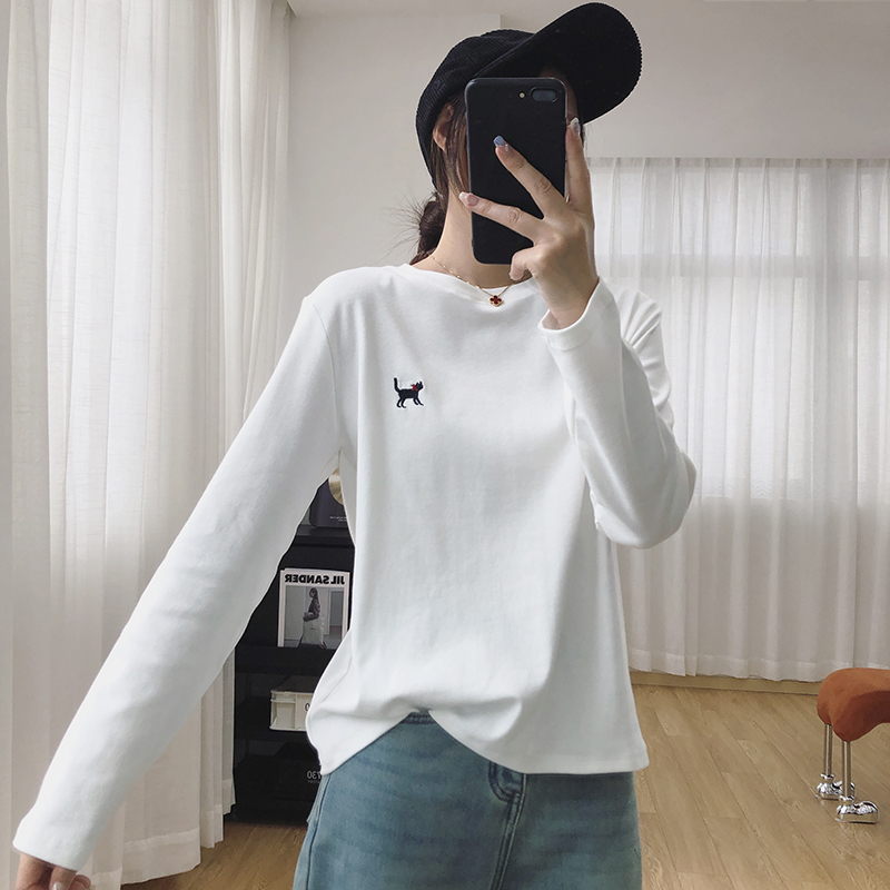 刺绣小狗磨毛加厚长袖T恤女秋冬