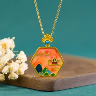 原创隐士人家祥云绿松点翠几何设计款 高级古法金吊坠锁骨项链送礼