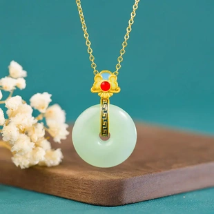 原创新中式和田玉青玉碧玉平安扣项链锁骨链吊坠高级小众送妈妈礼
