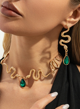 欧美精品饰品 时尚ins金属立体蛇形项链 轻奢小众宝石吊坠锁骨链