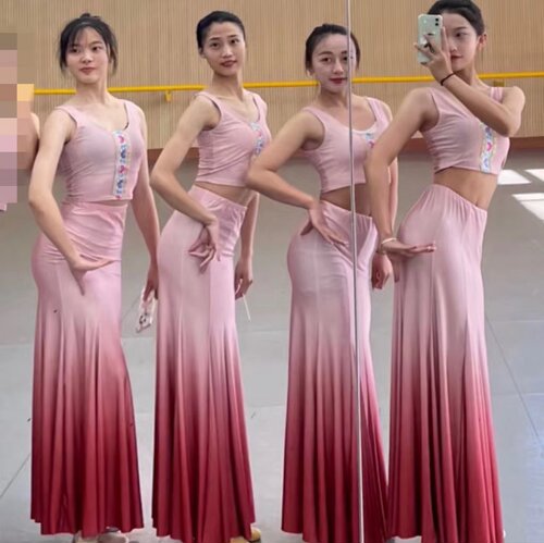 傣族舞蹈演出服练功艺考