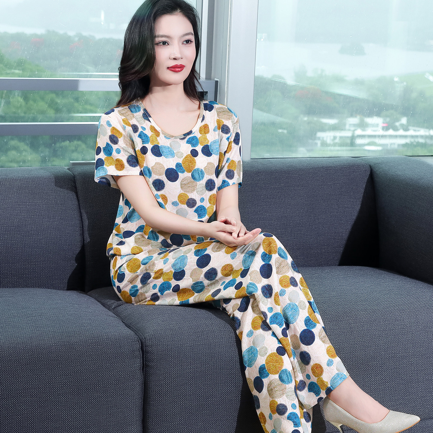 妈妈睡衣薄款新款女棉绸家居服套装中老年人短袖两件套夏季人造棉