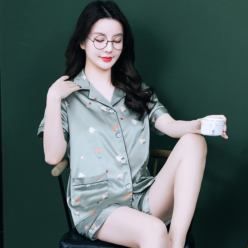 褐瞳女丝绸韩版可爱卡通