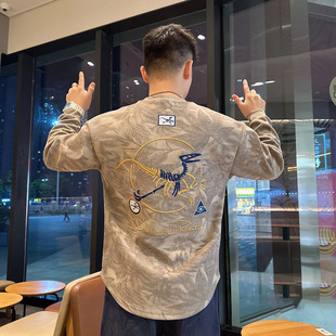 T恤衫 圆领个性 轻奢打底卫衣2025网红时尚 扎染设计感潮牌刺绣男装