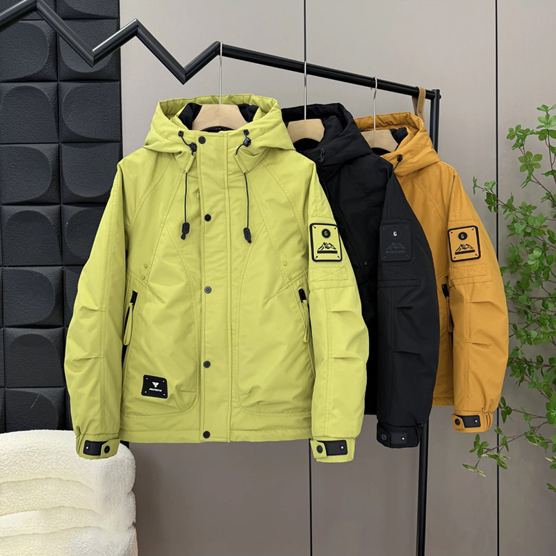 工装风连帽大码宽松羽绒服2025