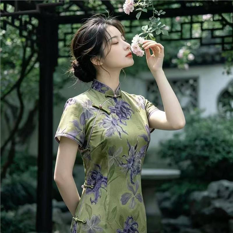 江南司造丨旗袍苏州砚辞新中式绿色花卉女复古风日常可穿气质修身