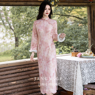 江南司造丨旗袍粉色加绒加厚冬装国风新中式长袖2025新款年轻款女