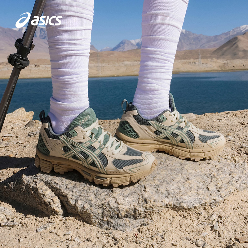 亚瑟士女子回弹耐磨透气越野跑鞋