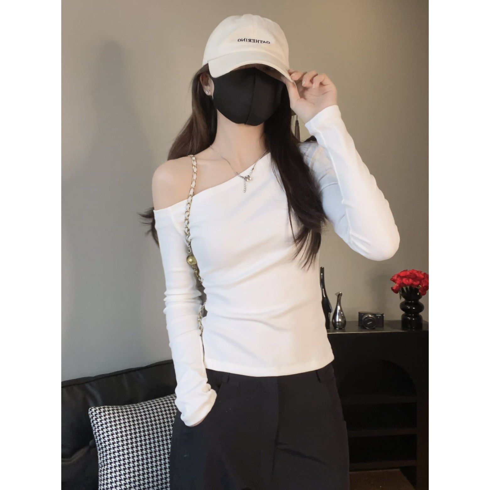 品牌正品女装衣服断码特价清仓 不退换-白色一字肩长袖T恤女秋季
