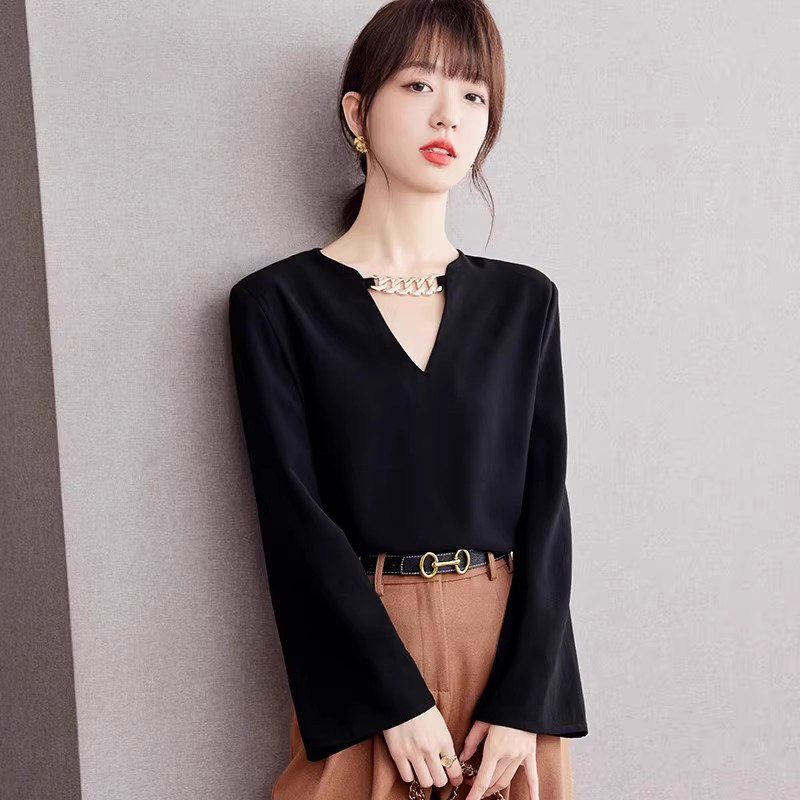 品牌折扣正品女装断码清仓特价不能退换式黑色V领上衣秋季女新
