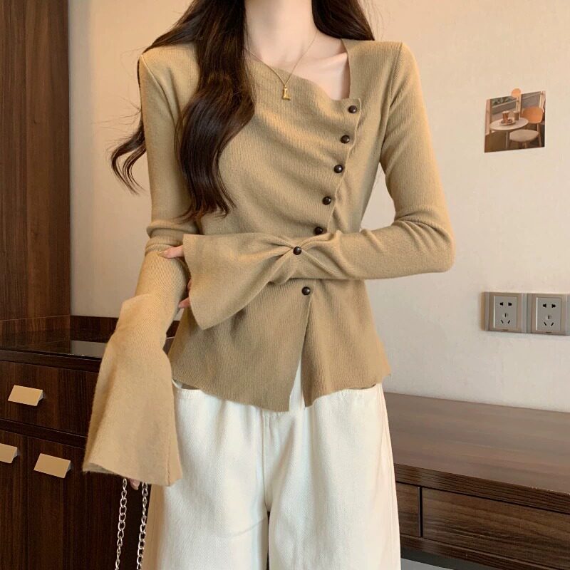 【品牌正品女装新品超级秒杀 不接受退换】卡其色V领针织衫女秋冬