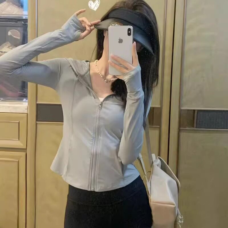 品牌折扣正品女装断码清仓特价不能退换灰色修身防晒衣冰感触面料