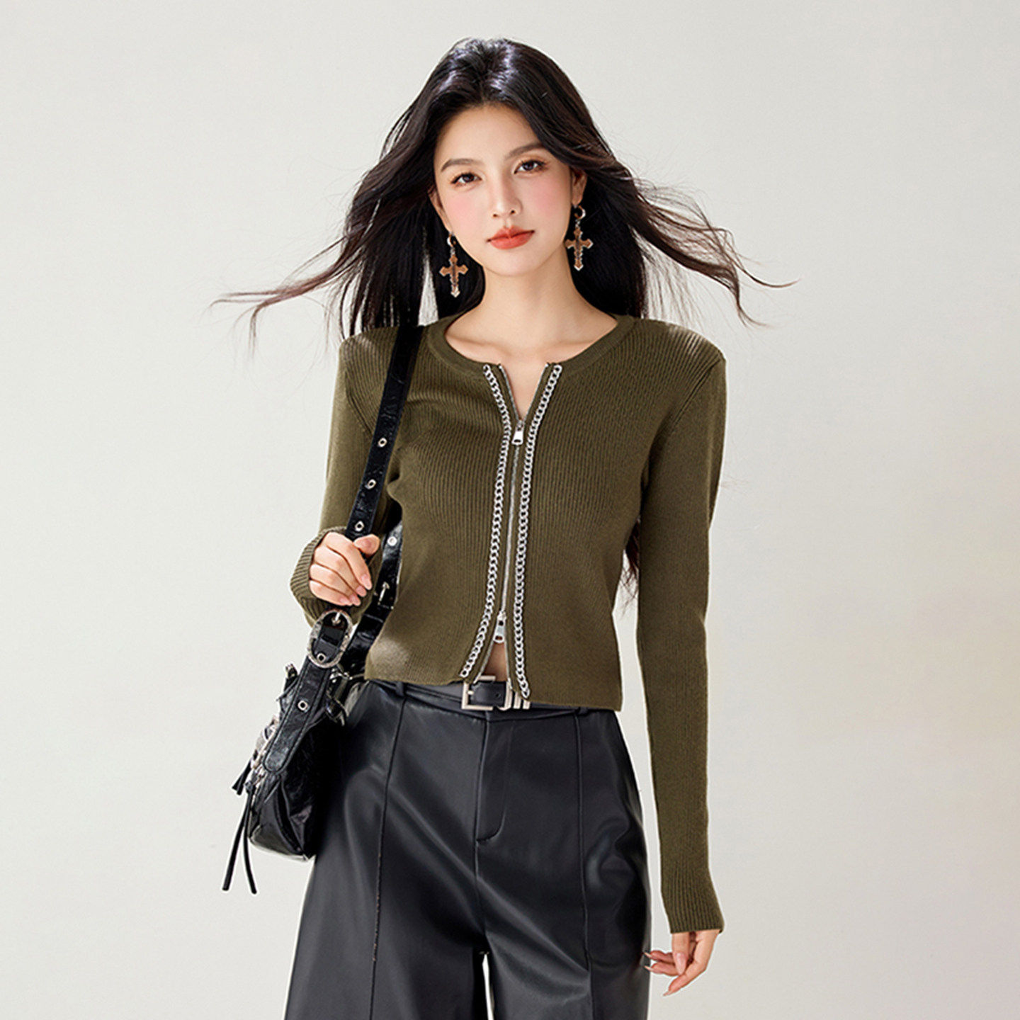 品牌折扣正品女装断码清仓特价不能退换军绿色链条针织开衫女秋