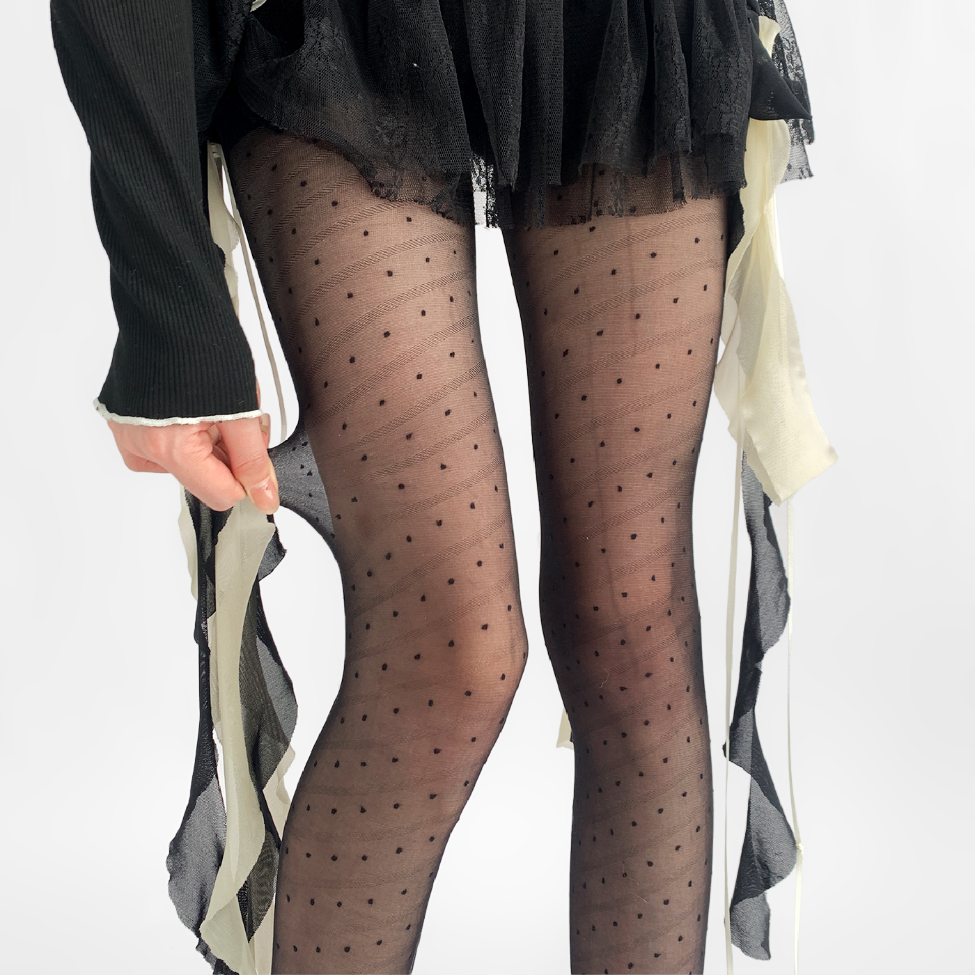 夜间教习室黑色波点丝袜春秋薄款斜条纹防勾丝连裤袜性感美腿黑丝