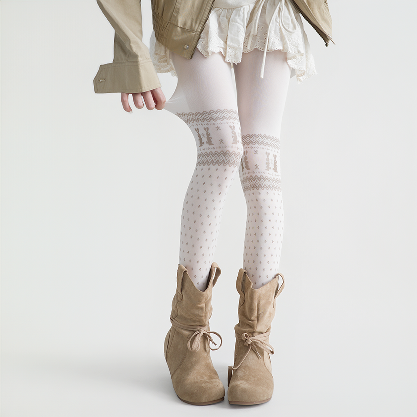 夜间教习室白色打底袜女夏薄款小众拼接连裤袜天鹅绒兔子印花丝袜