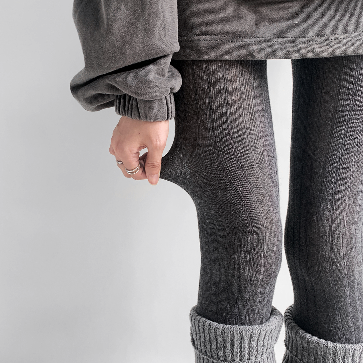 夜间教习室宽条纹显瘦连裤袜子女